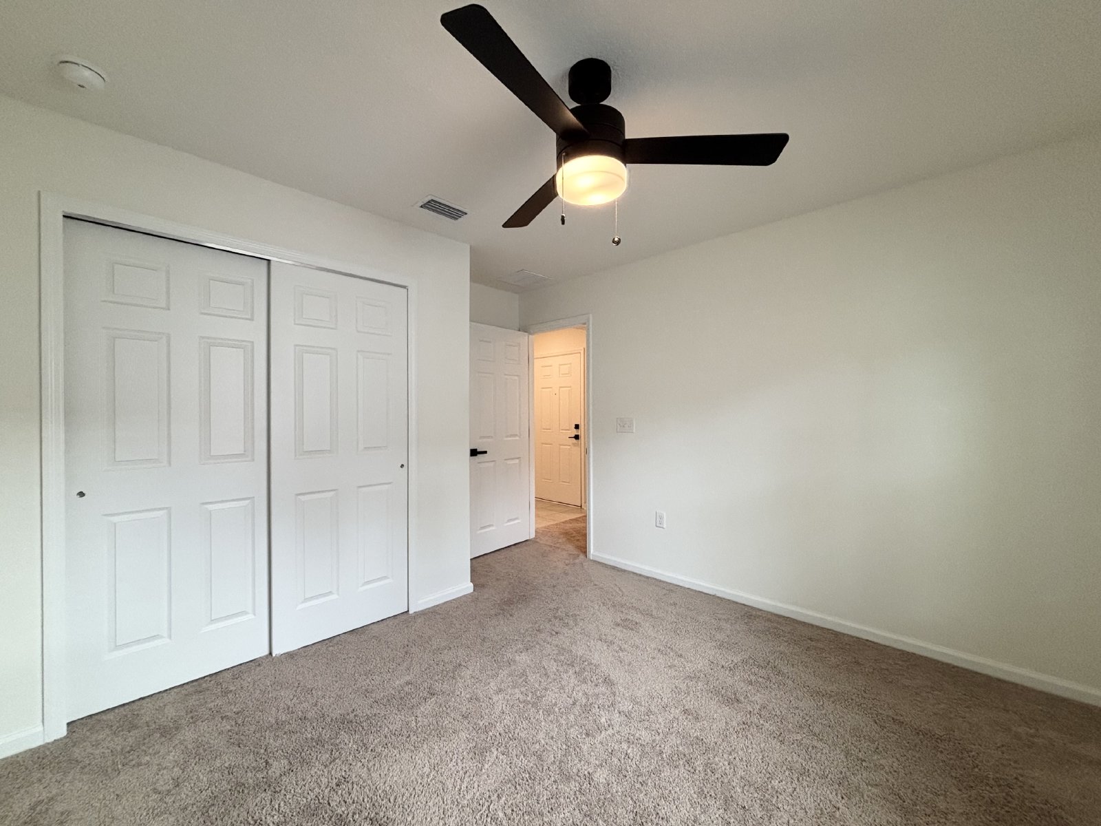 Newer Constructed Home in Green Cove Springs property image