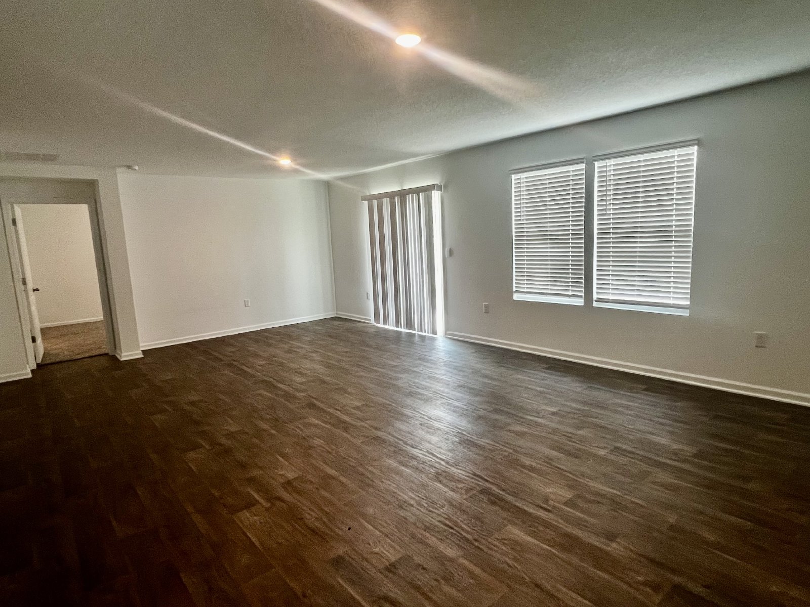 Like-New 2025 4-bedroom home for rent property image