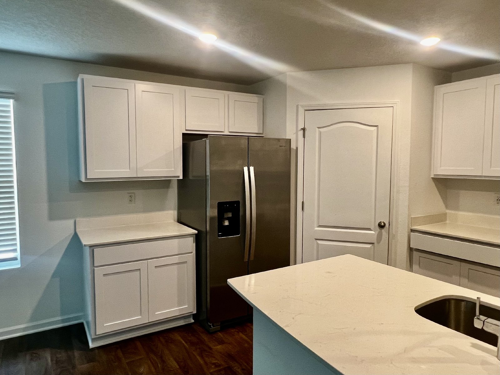 Like-New 2025 4-bedroom home for rent property image