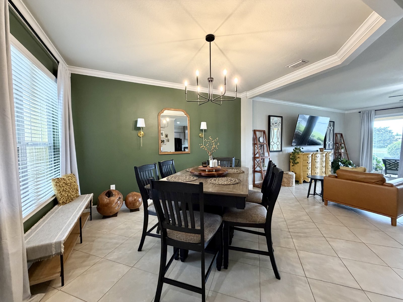 Spacious Townhome in Central Location! property image