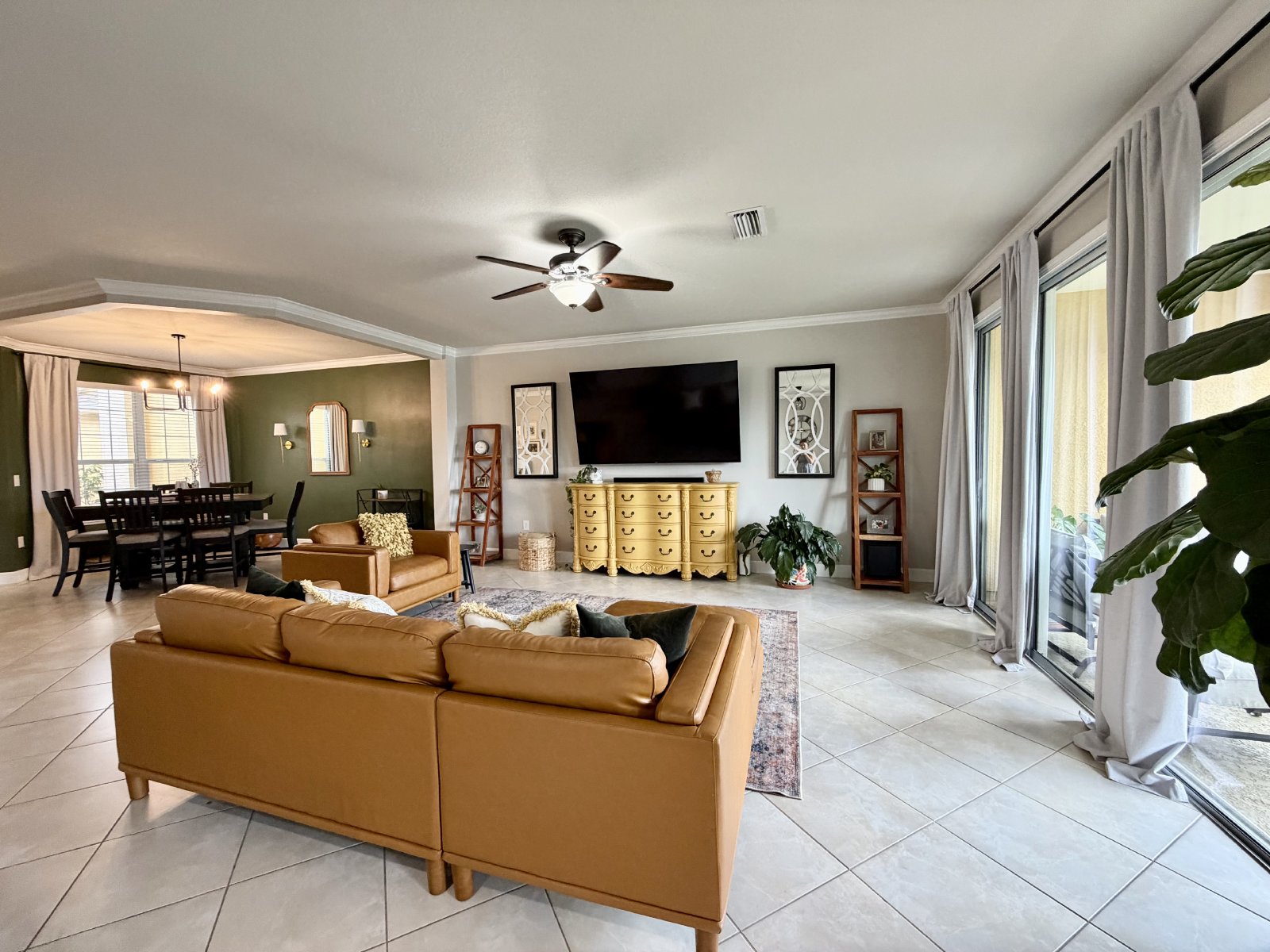 Spacious Townhome in Central Location! property image