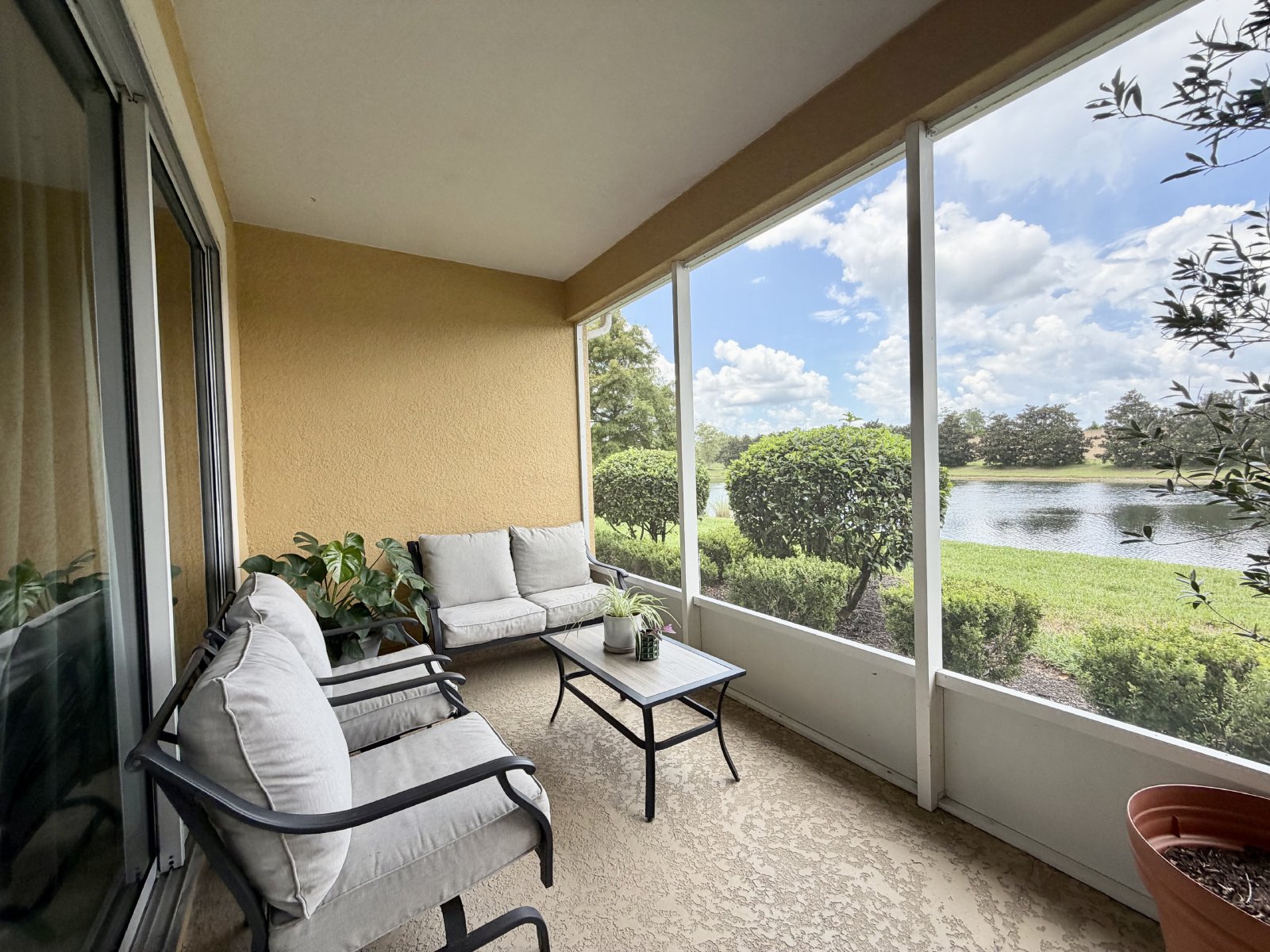 Spacious Townhome in Central Location! property image