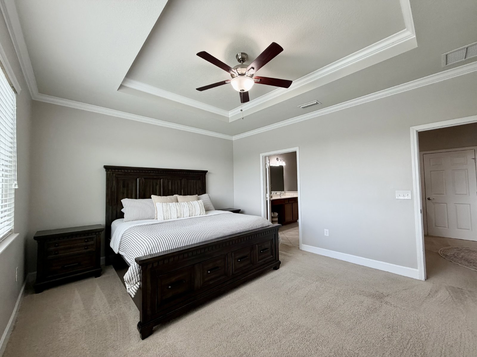 Spacious Townhome in Central Location! property image