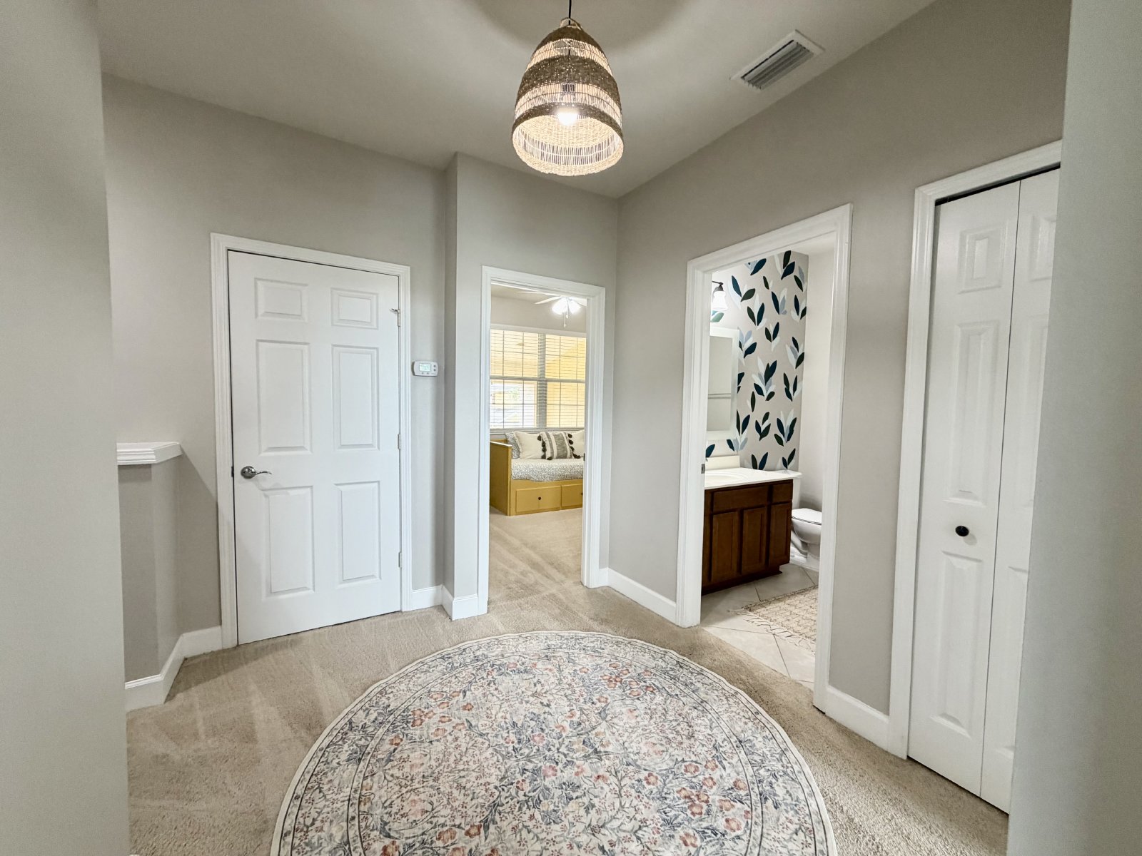 Spacious Townhome in Central Location! property image