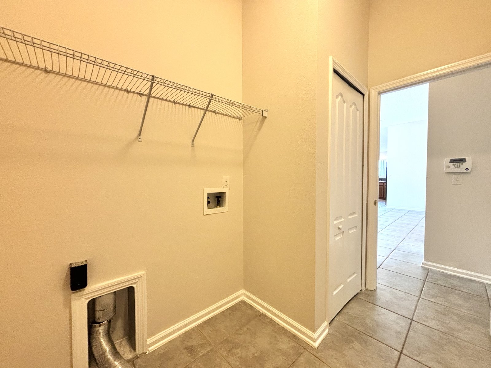 Charming, Well Kept in Wonderful Community! property image