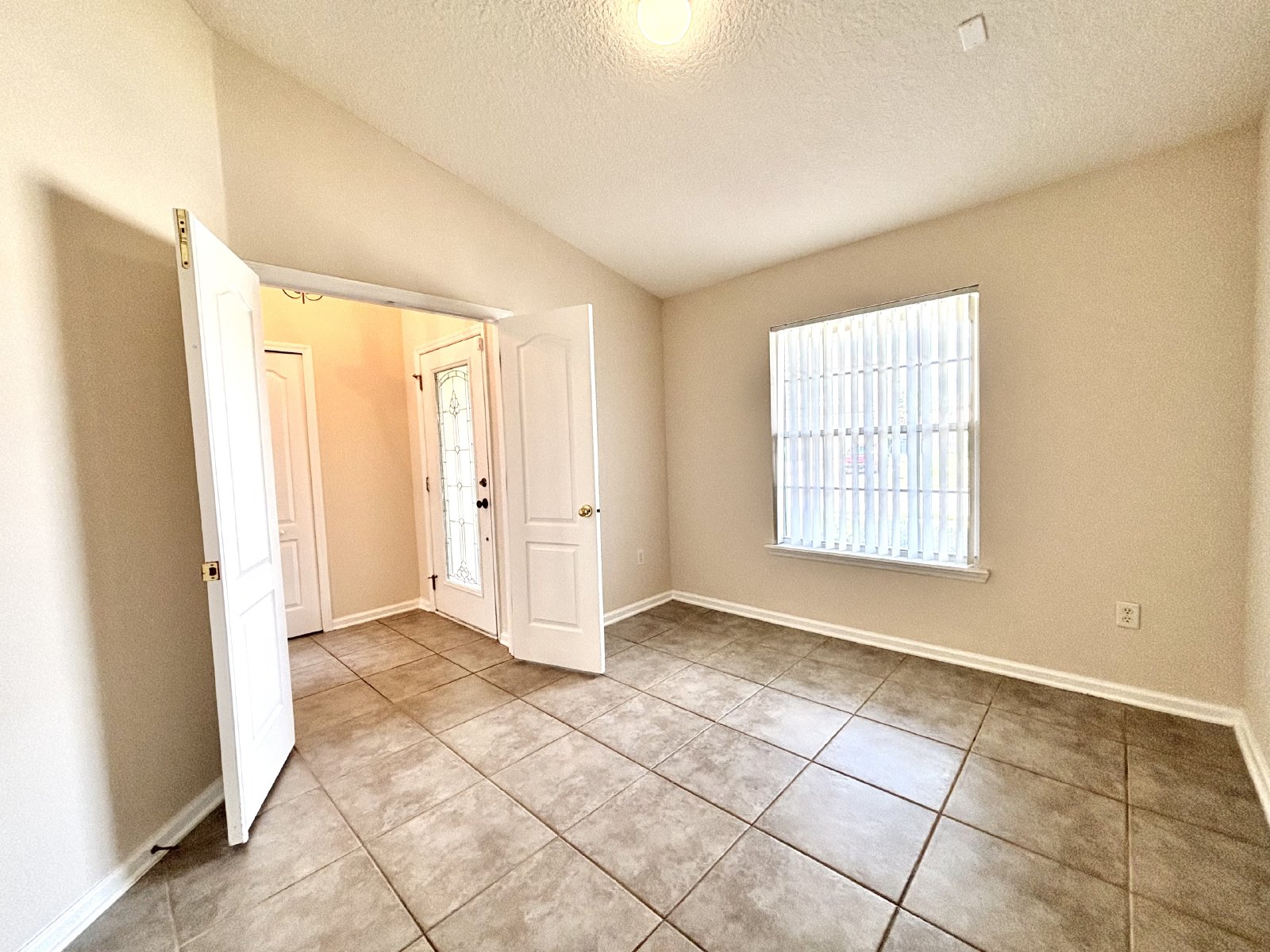 Charming, Well Kept in Wonderful Community! property image