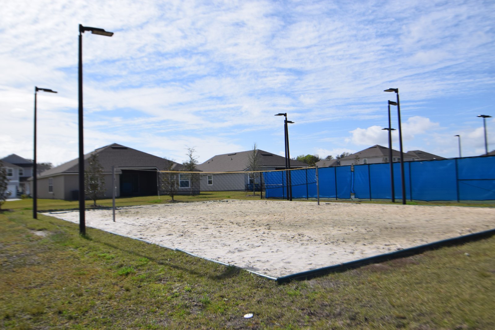 4 bedrooms, 3 bathrooms, and a 3-car garage, Fenced - water view property image