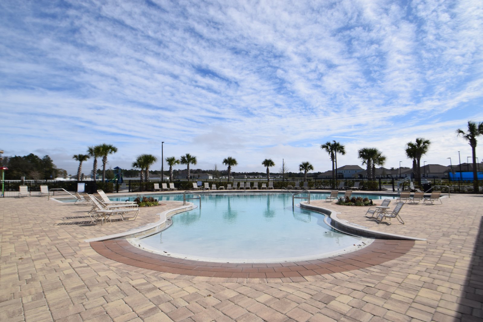 4 bedrooms, 3 bathrooms, and a 3-car garage, Fenced - water view property image