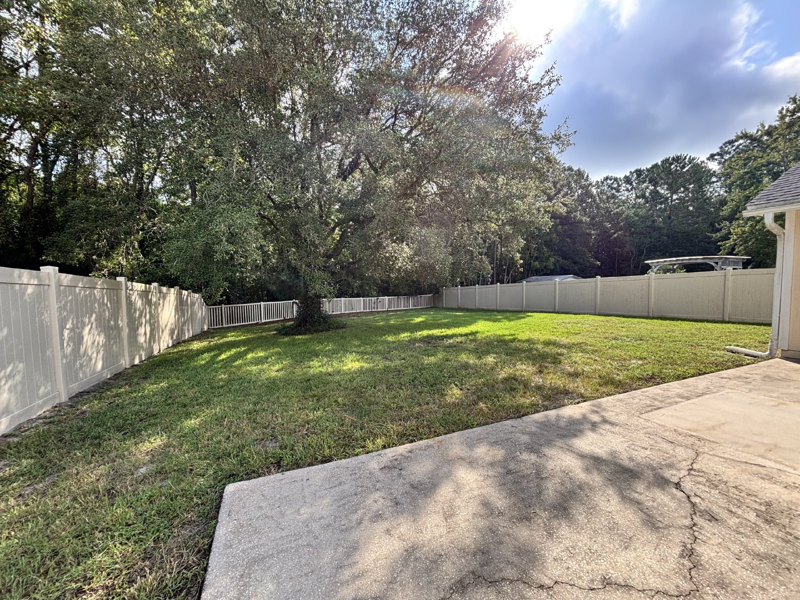 Great Westside Location! property image