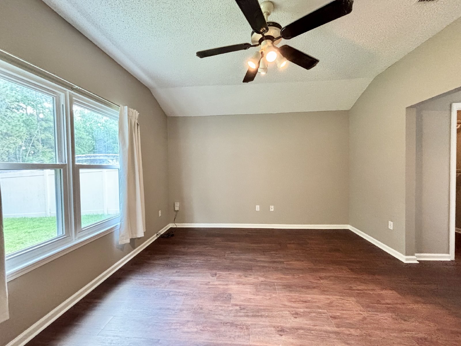 Great Westside Location! property image