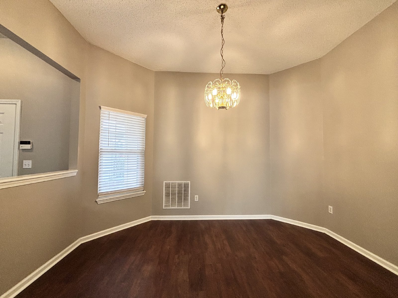 Great Westside Location! property image