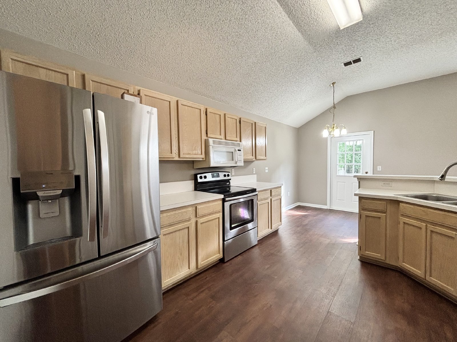 Great Westside Location! property image