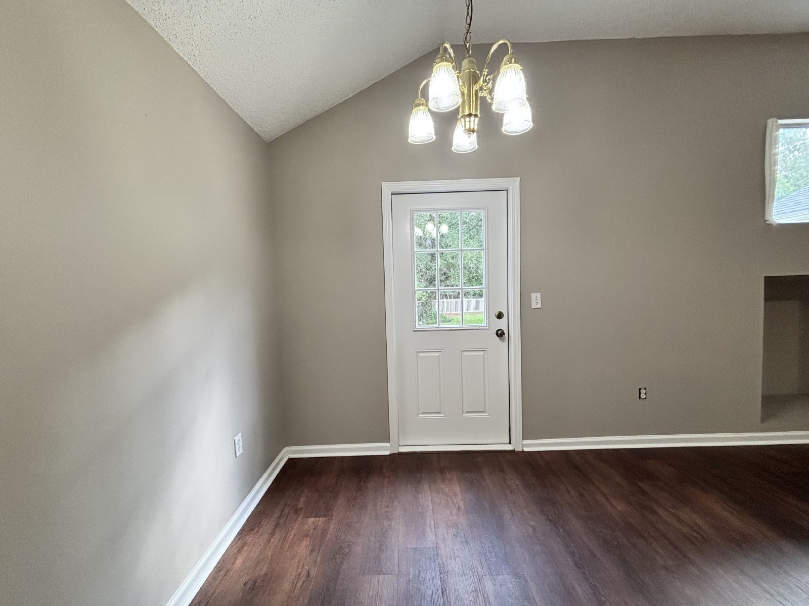 Great Westside Location! property image