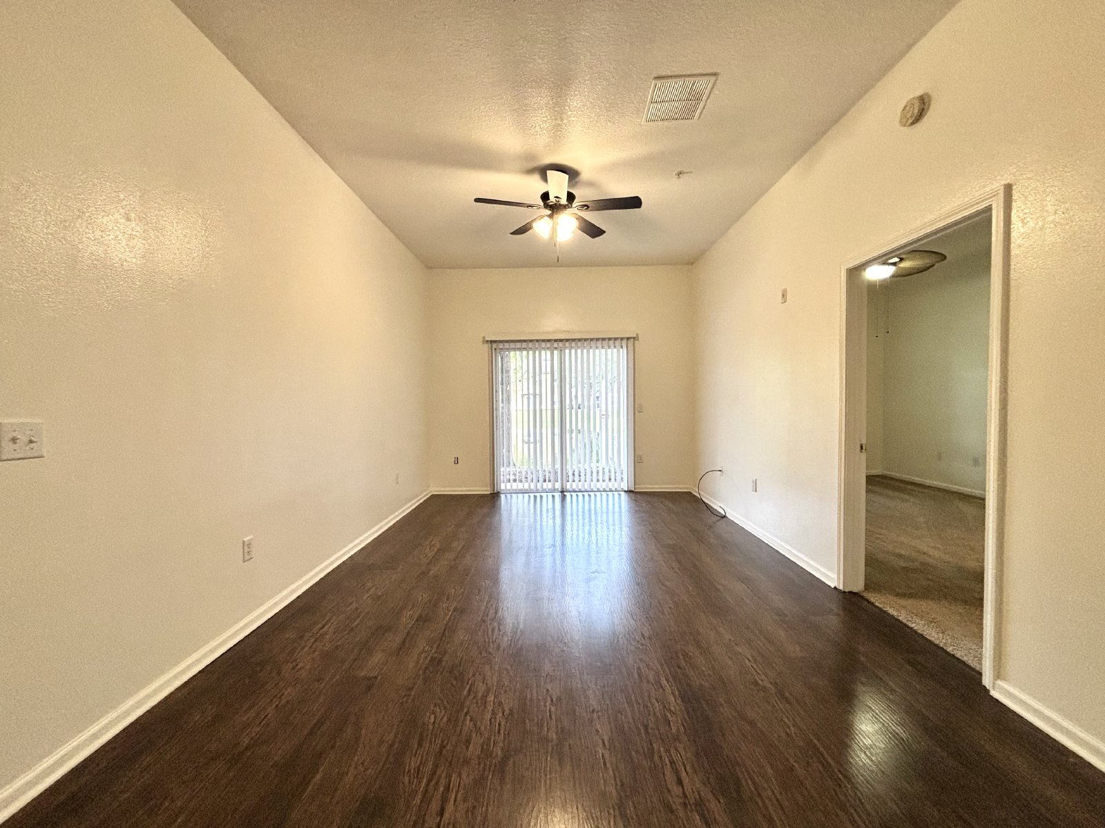 6106 MAGGIES CIR, 104, JACKSONVILLE, FL 32244 property image