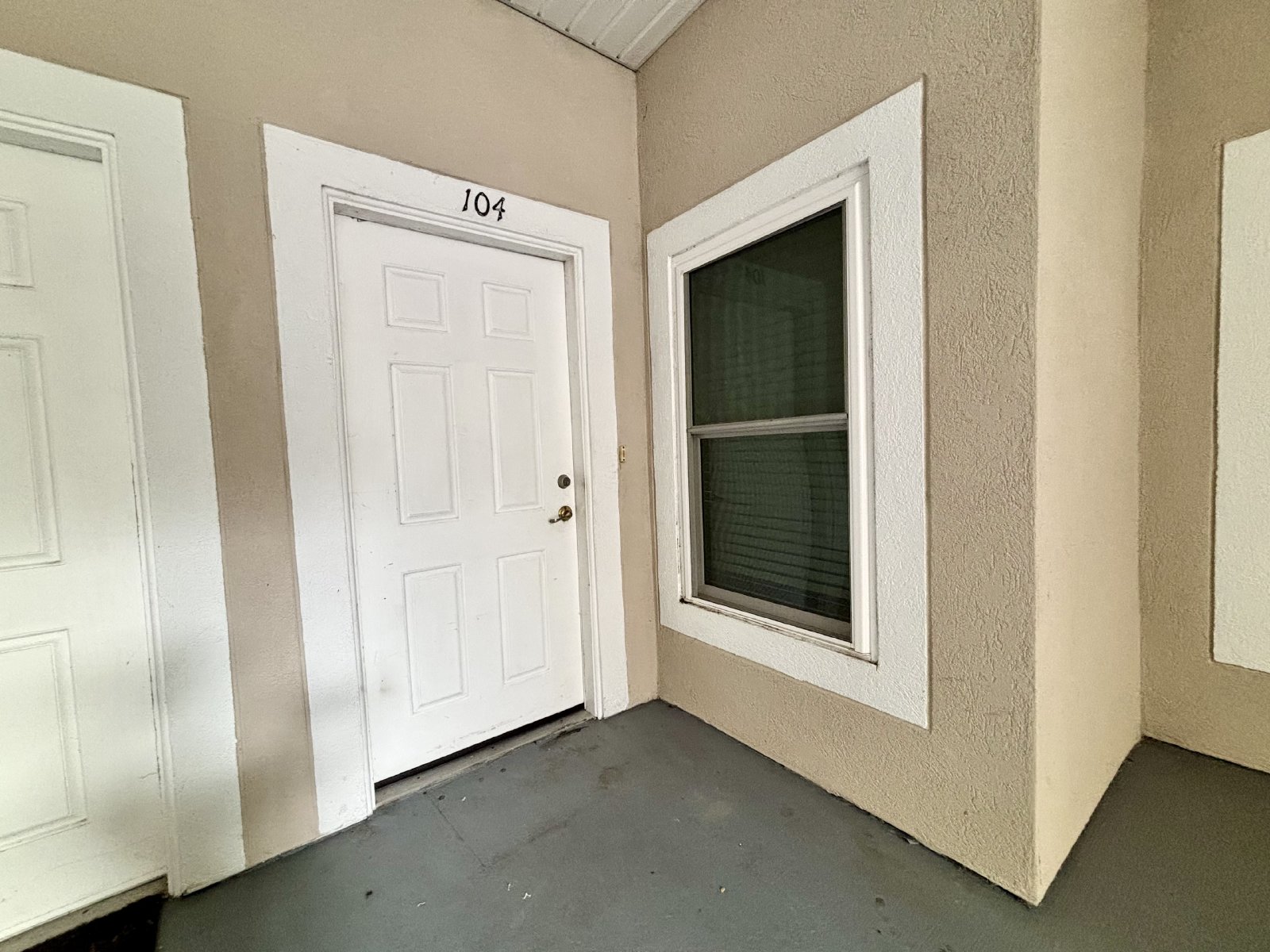 6106 MAGGIES CIR, 104, JACKSONVILLE, FL 32244 property image