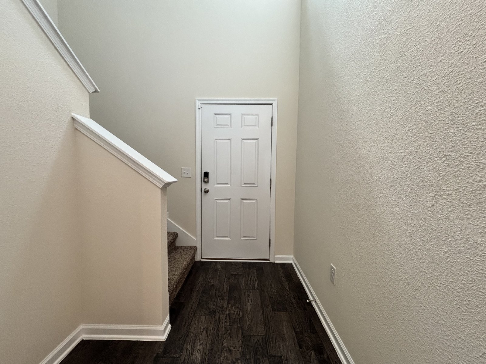 4 Bedroom 2.5 Bathrooms in Fox Creek property image