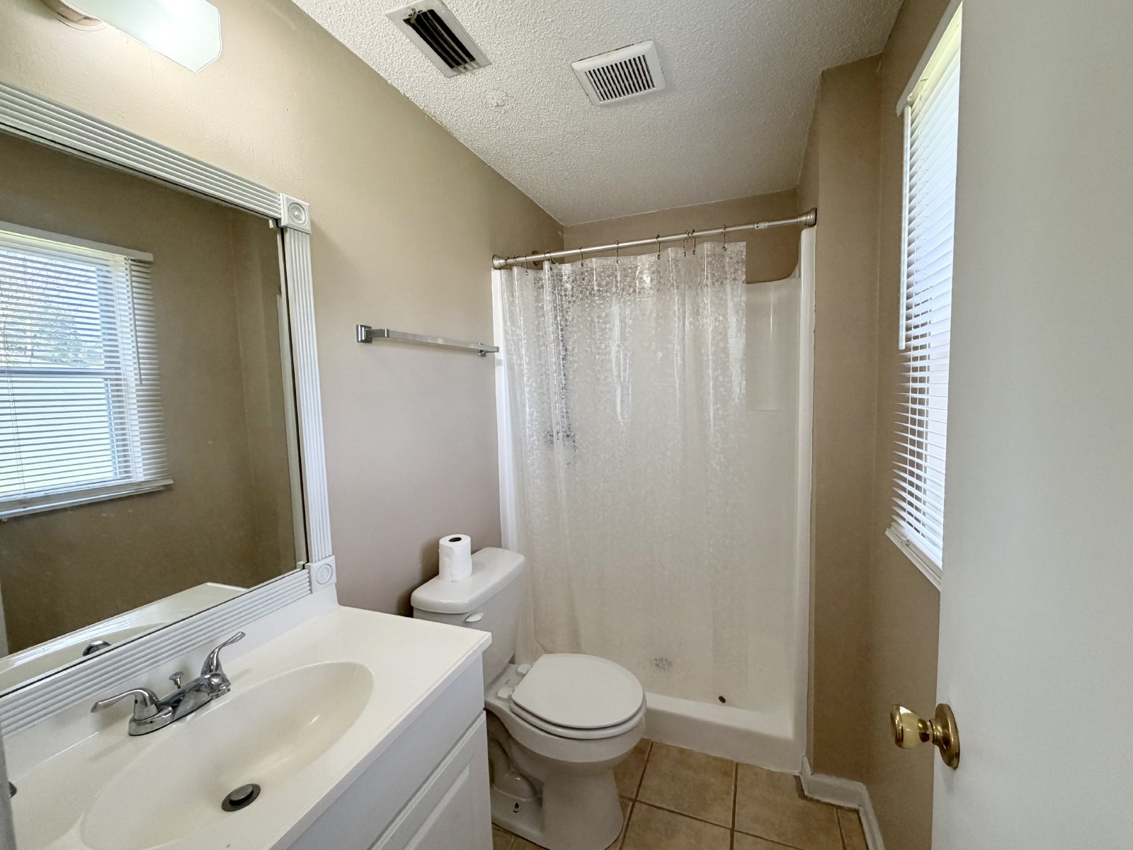 Large Lot in Intercoastal Area! property image