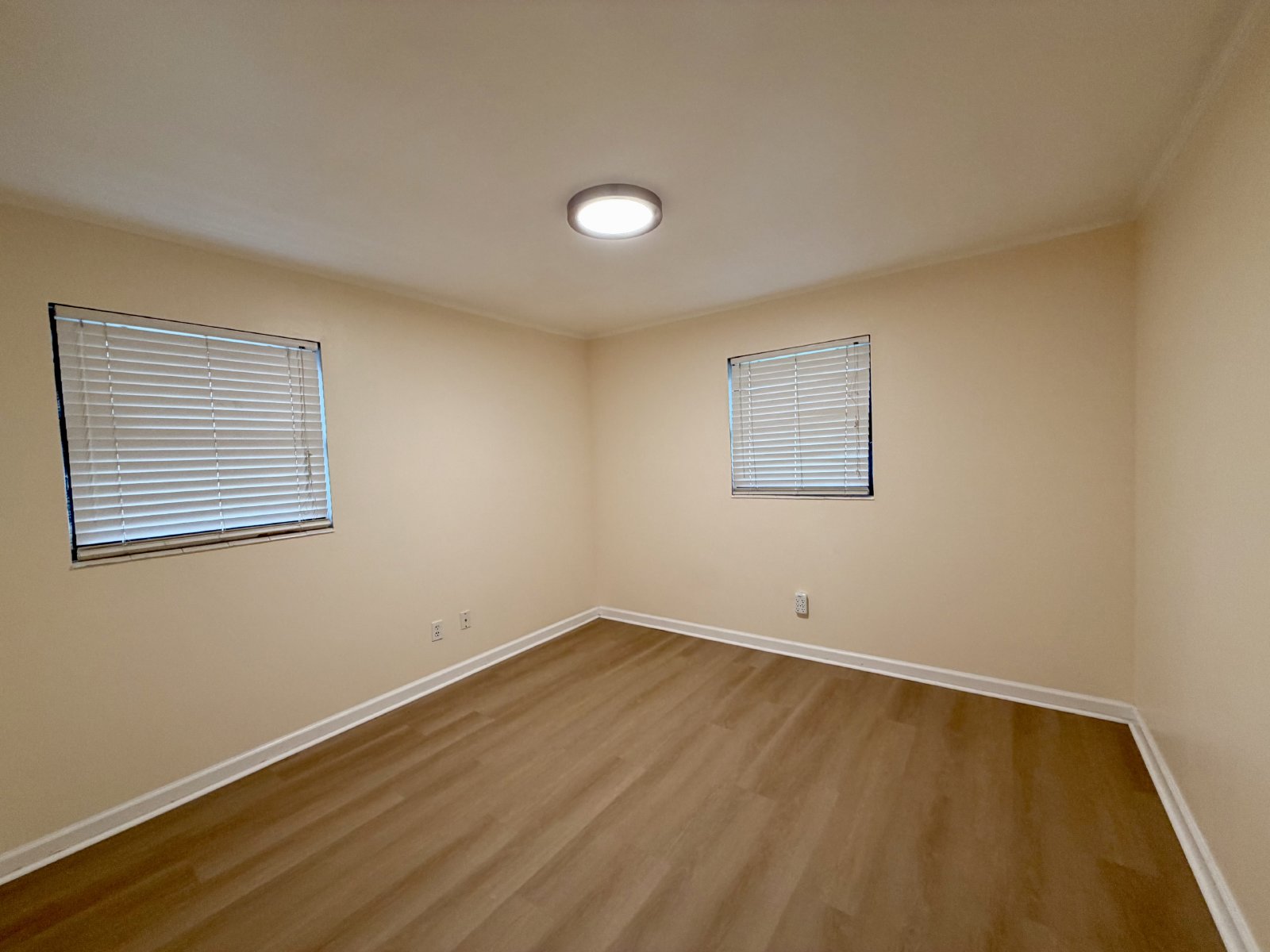 Three bedroom home in convenient location! property image
