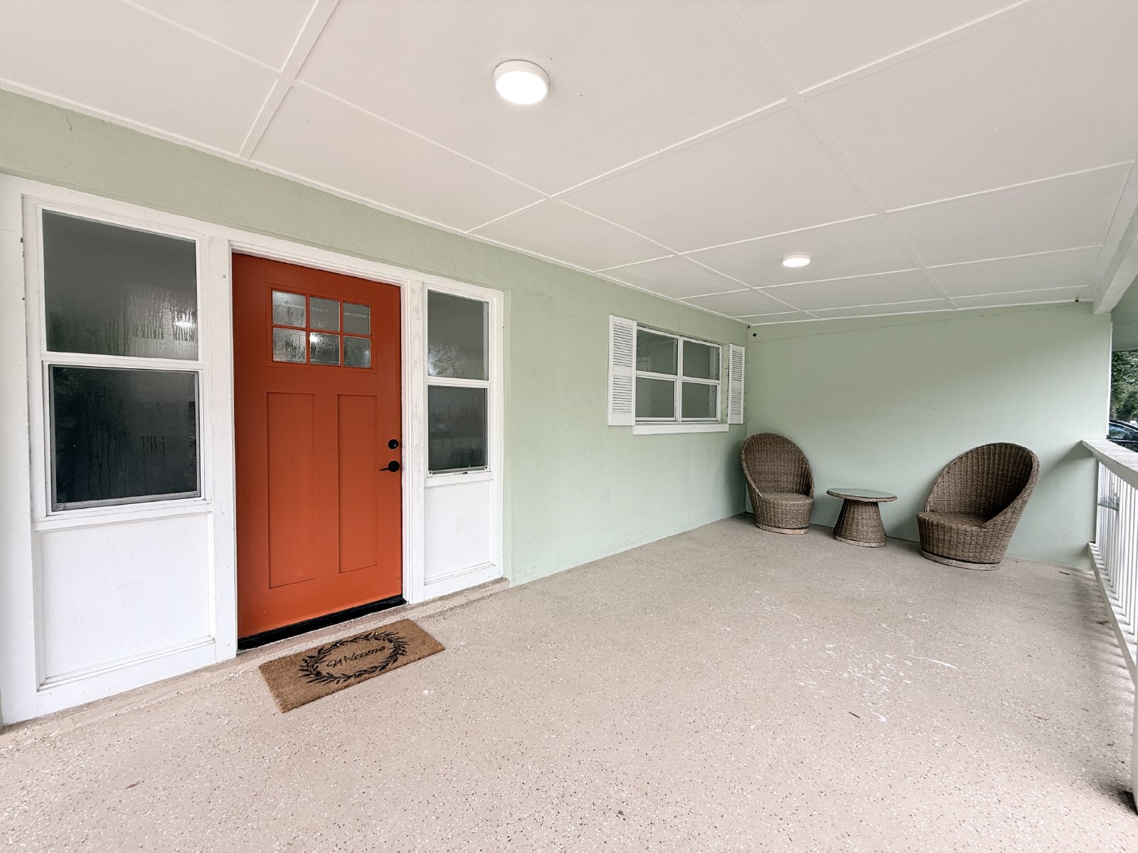 Beautifully Renovated 3-Bedroom Home with Huge Yard & Detached Workshop property image