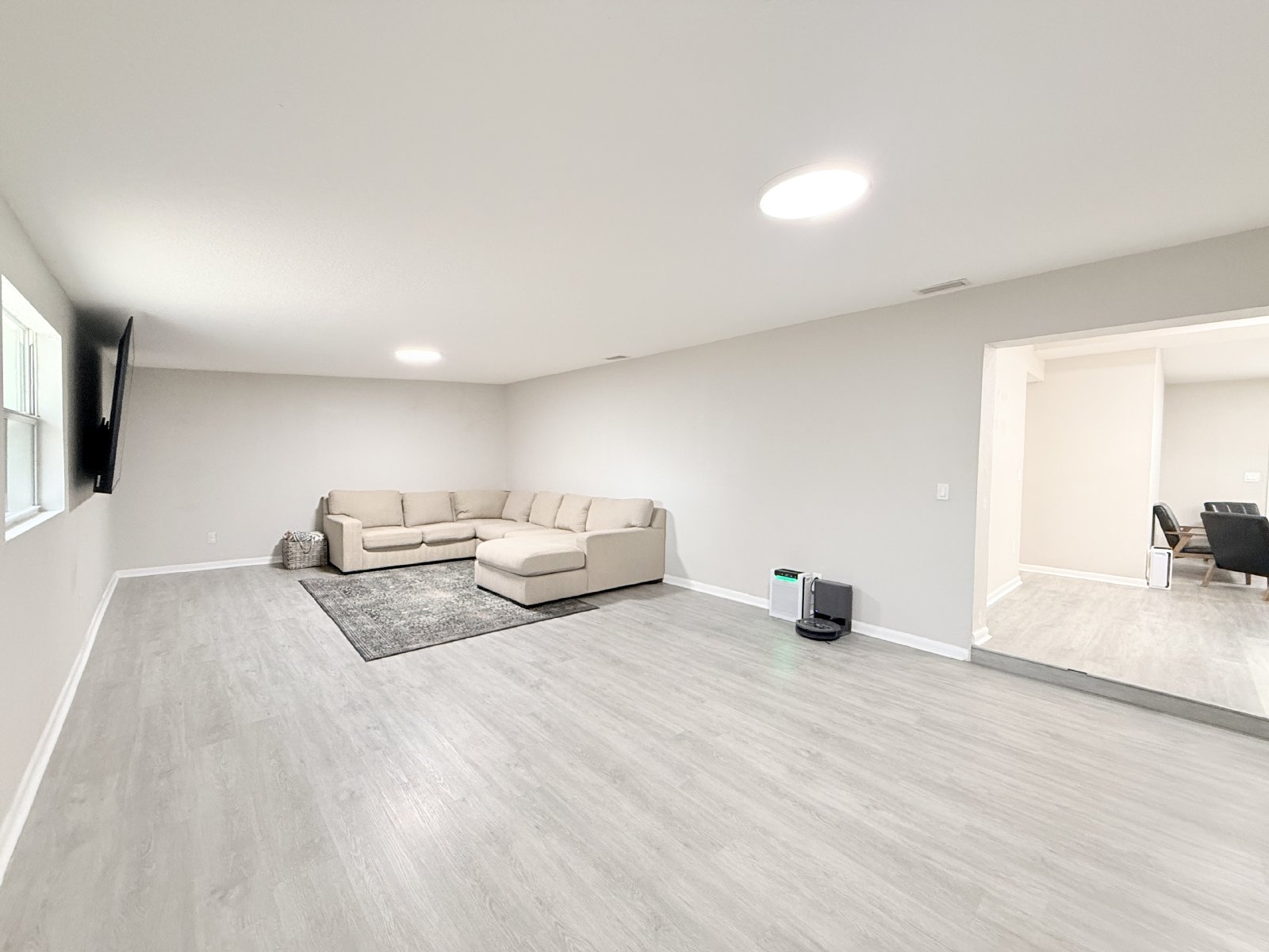 Beautifully Renovated 3-Bedroom Home with Huge Yard & Detached Workshop property image