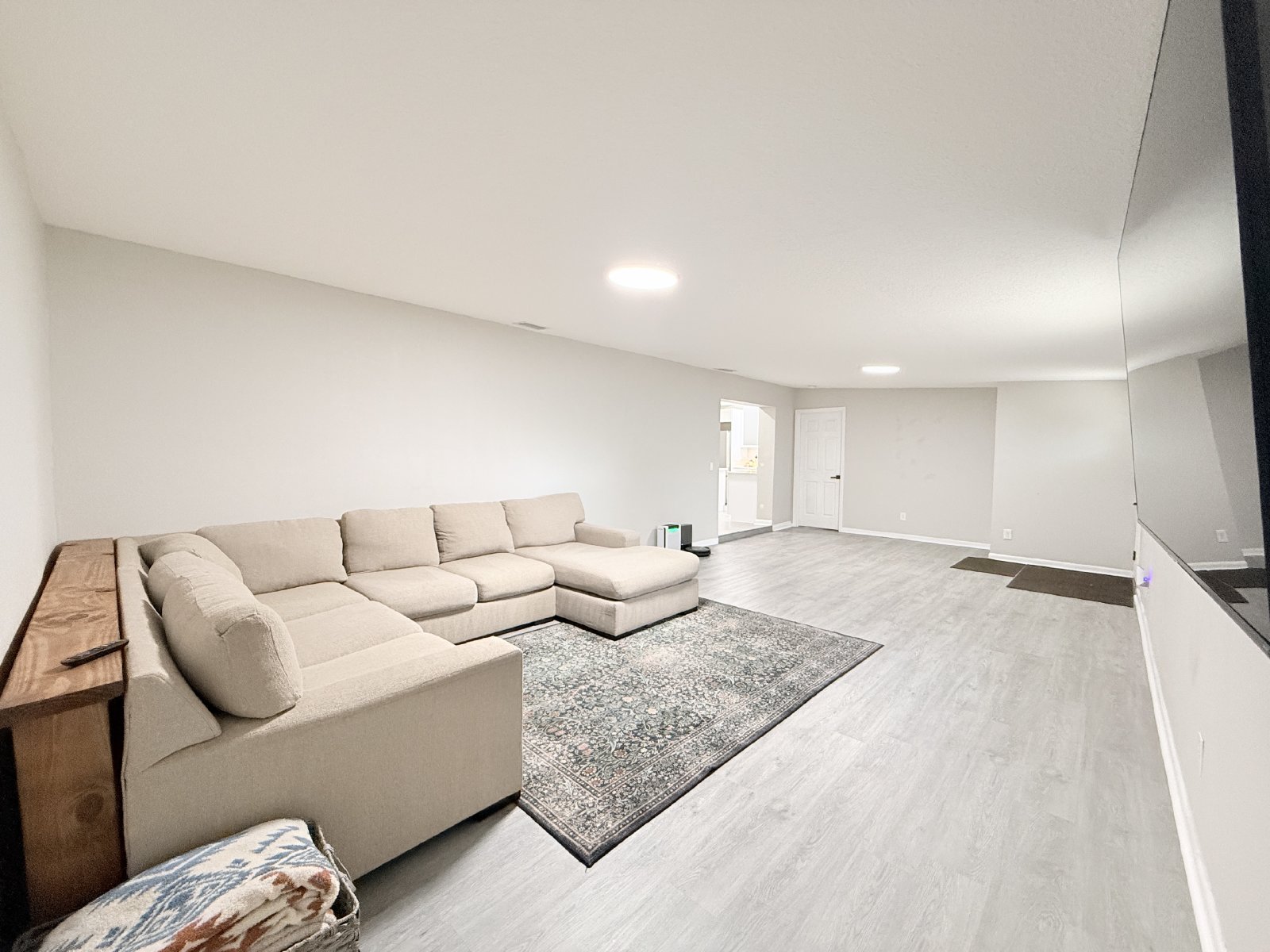 Beautifully Renovated 3-Bedroom Home with Huge Yard & Detached Workshop property image