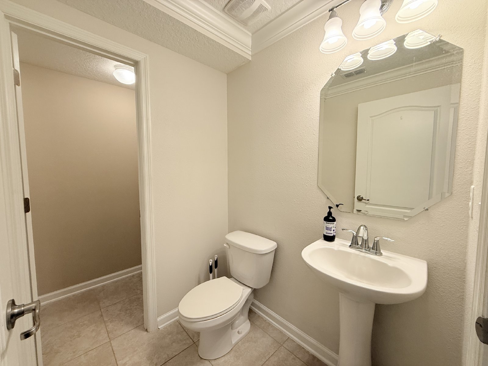 Spacious 4BR Home with Office, Loft & Lawn Care Included! property image