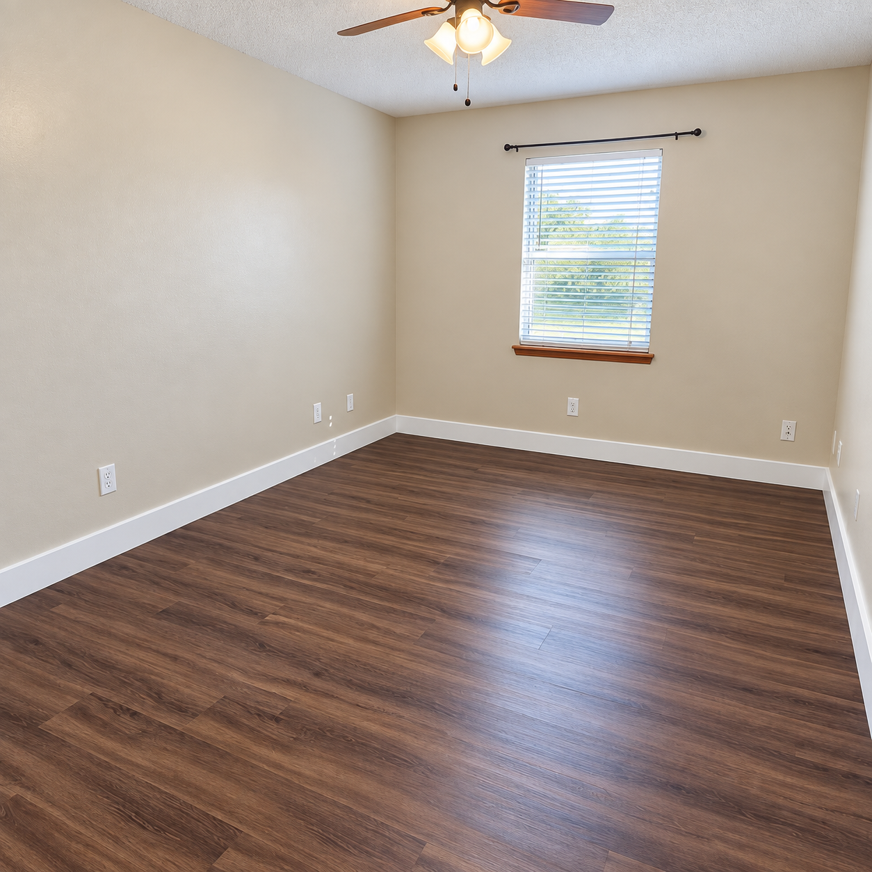 Spacious 3-Bedroom Home with Screened Lanai and Fenced Backyard property image