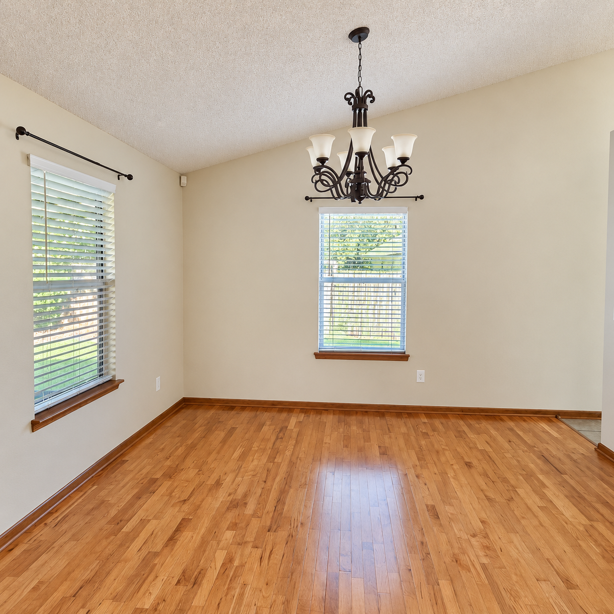 Spacious 3-Bedroom Home with Screened Lanai and Fenced Backyard property image
