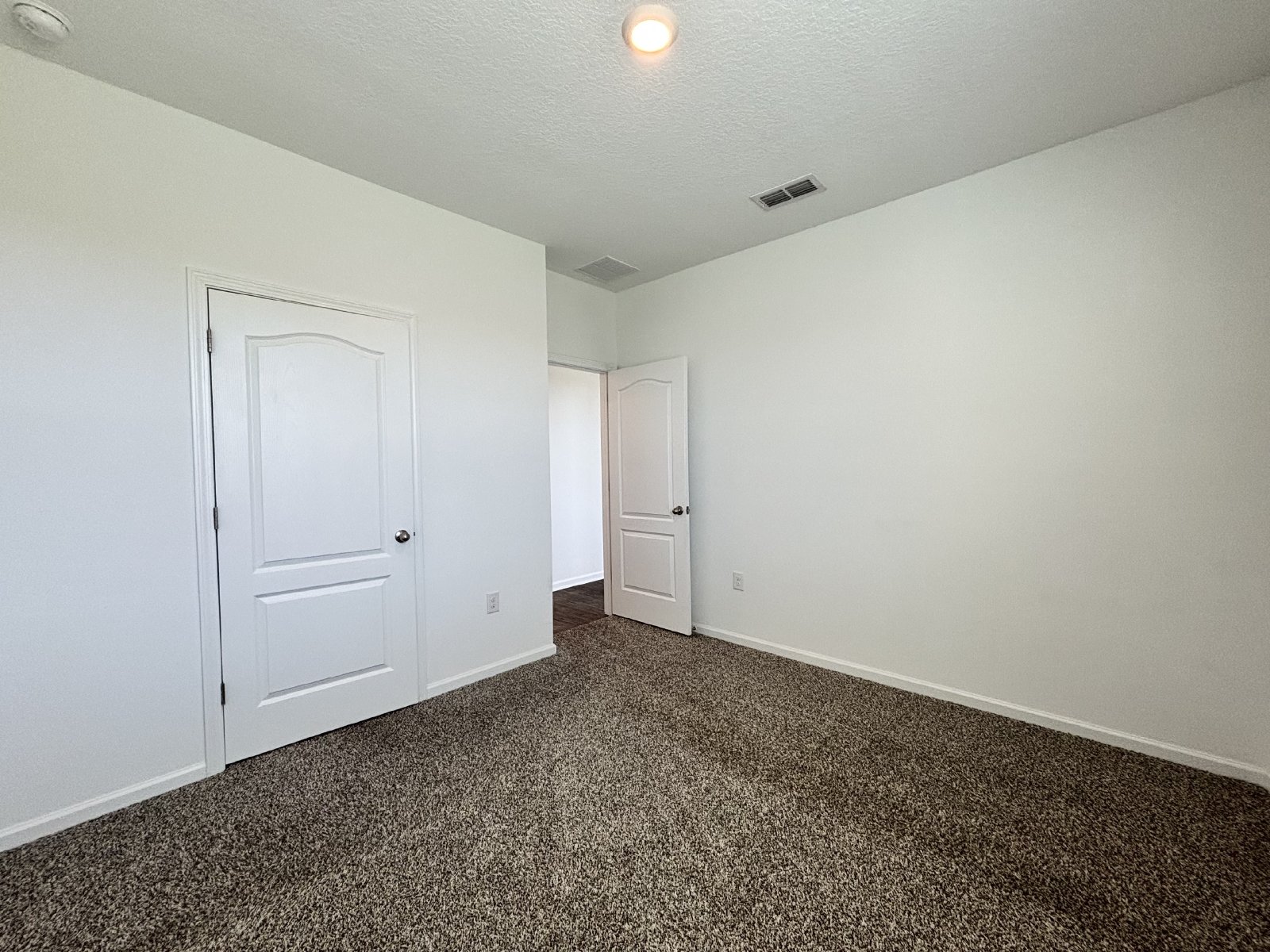 Large Home in Cross Creek property image