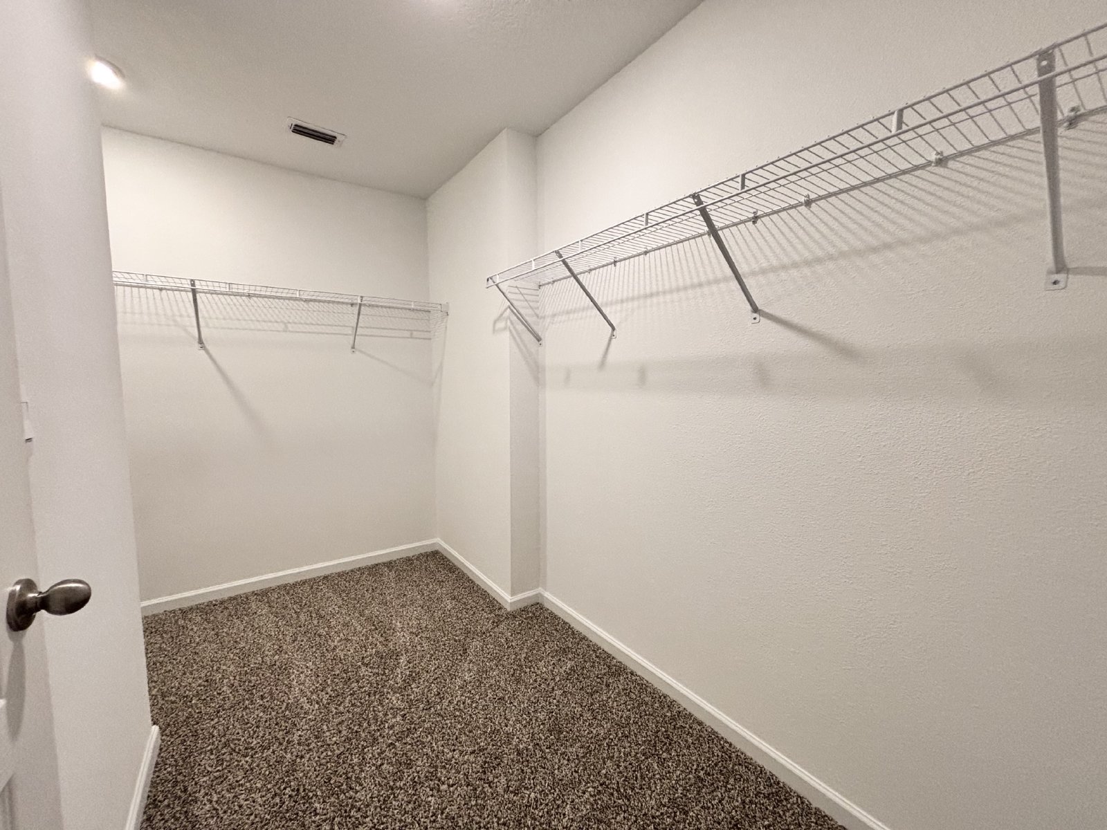 Large Home in Cross Creek property image
