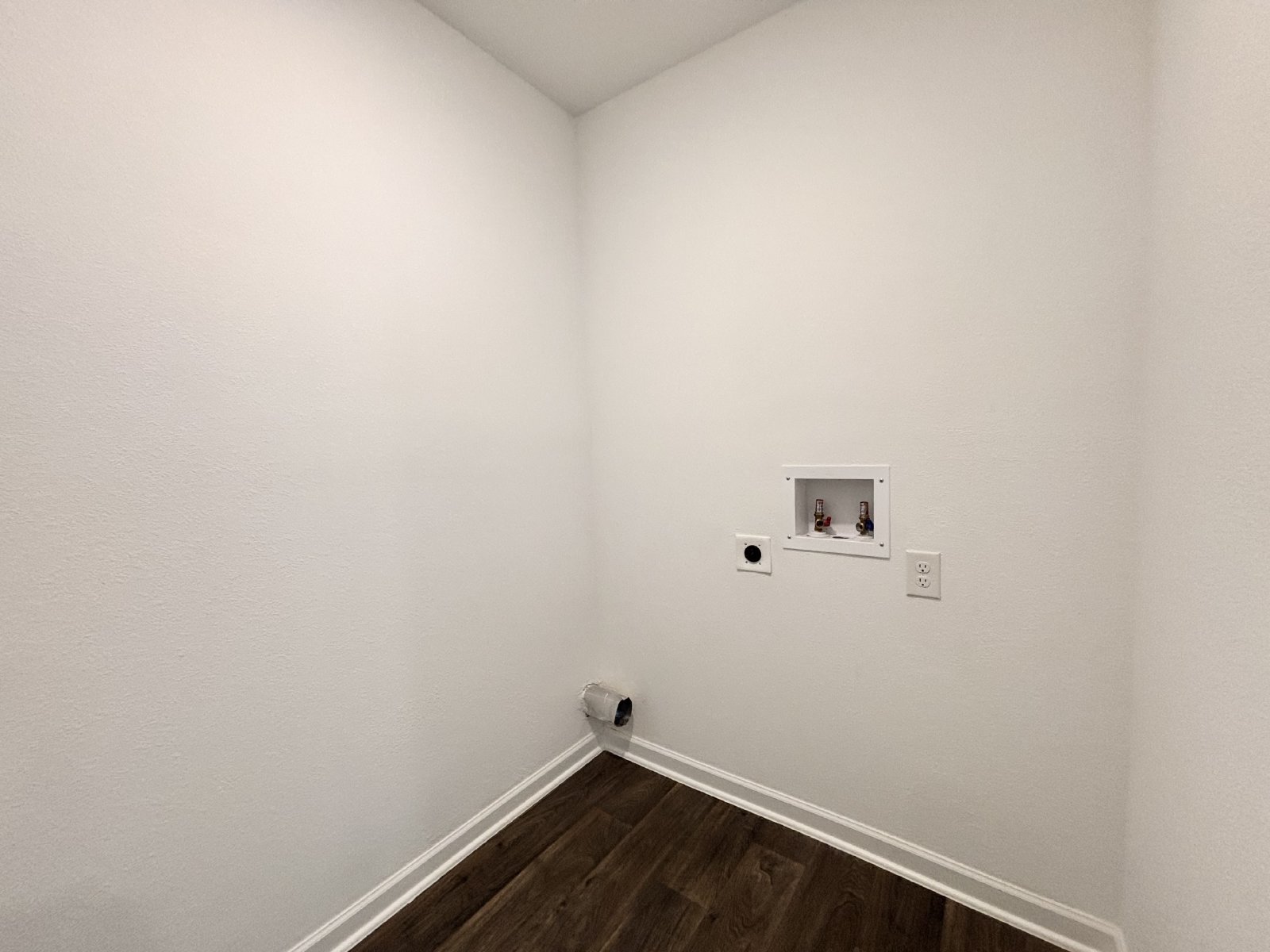 Large Home in Cross Creek property image