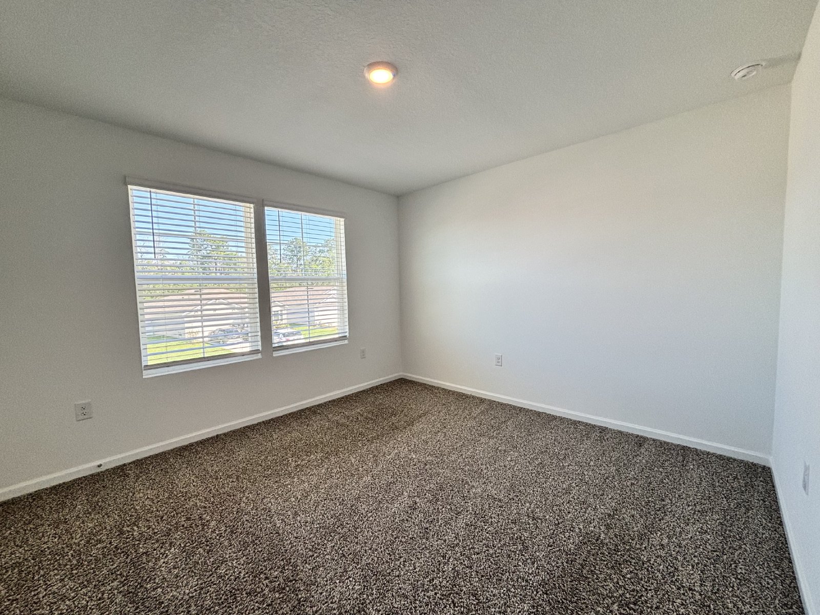 Large Home in Cross Creek property image