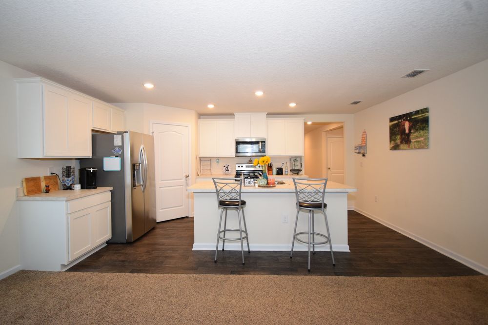 Alta Lakes Living! 4BR Home with Water View & Pool & Amenities Access property image