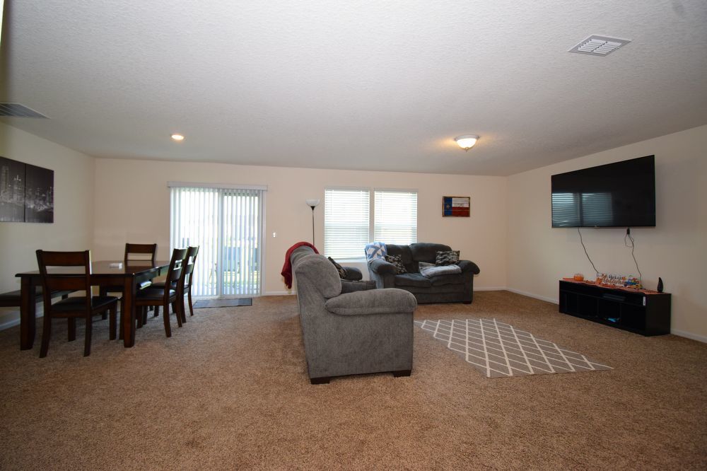 Alta Lakes Living! 4BR Home with Water View & Pool & Amenities Access property image