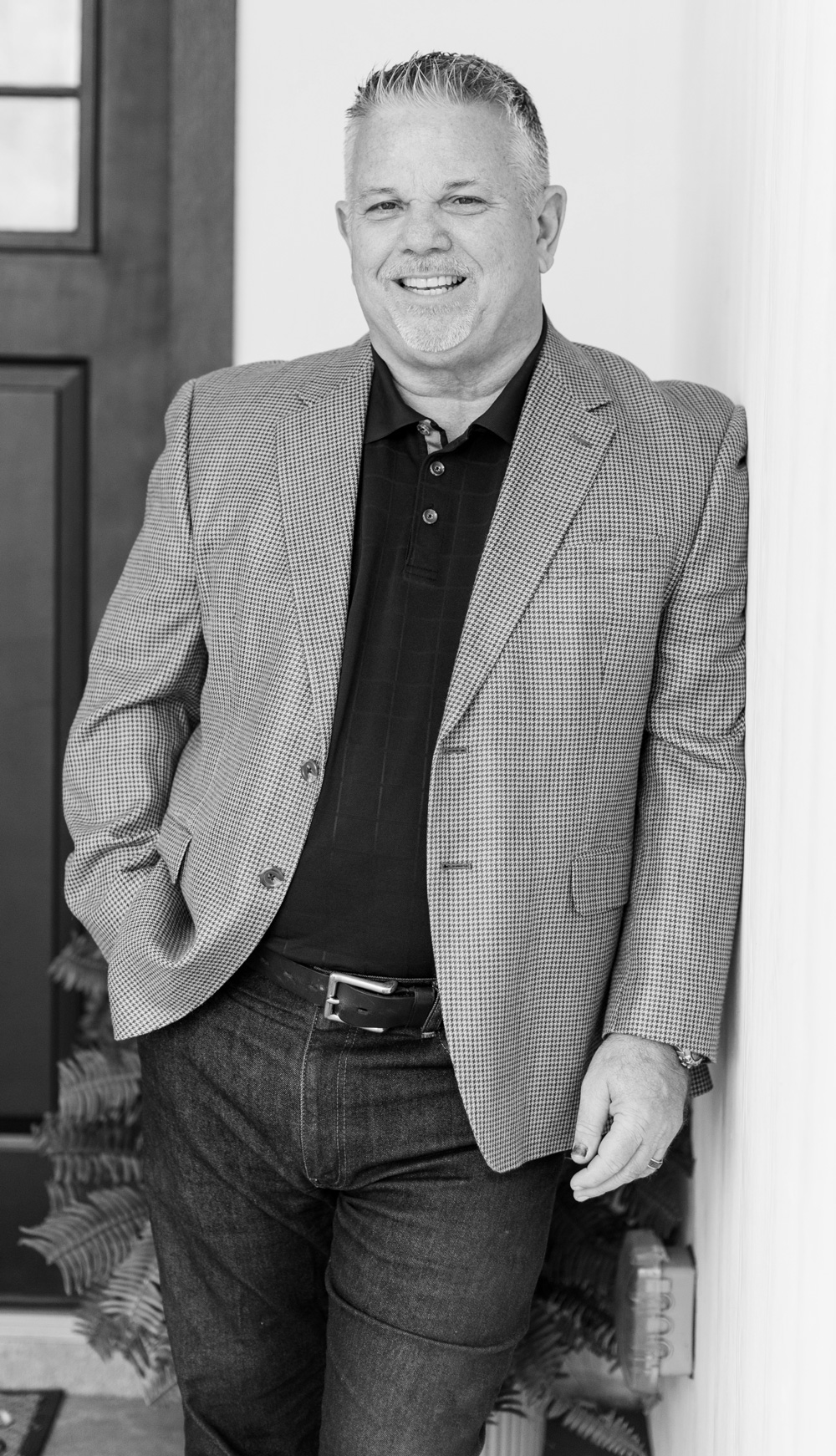 Pic of Ron Elliott