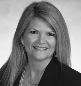 Pic of Lori Favre